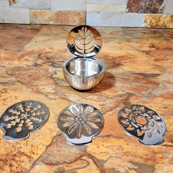 PartyLite Chrome Candle Holder With 4- Wall Casting Light Designs • - Picture 7 of 7